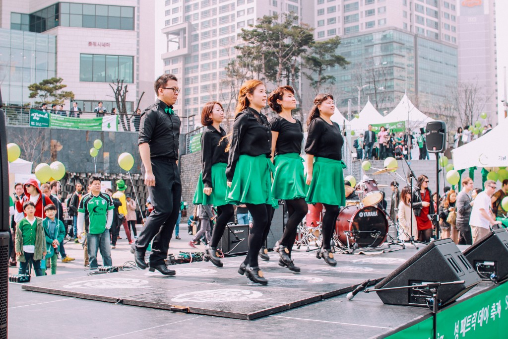 한국인들로 구성된 아일랜드 댄스그룹 팀 공연