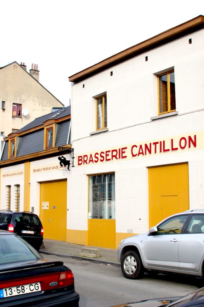 [사진 001] 칸티용 양조장 Brasserie Cantillon의 입구.